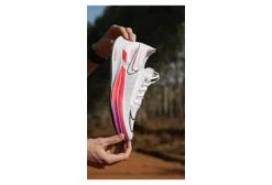 Nike ZoomX Streakfly Blanc / Rouge -VÉLOS ÉLECTRIQUES Soldes 2185409624ee1607b6463