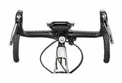 MOUSTACHE BIKES FRIDAY 28.7 BLANC 2020 -VÉLOS ÉLECTRIQUES Soldes VELO DE VILLE ELECTRIQUE SPORTIF MOUSTACHE BIKES FRIDAY 28.7 SHIMANO TIAGRA 10V MON VELOFRANCE 6