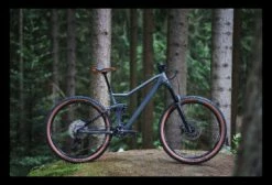 VTT Tout-Suspendu Cube Stereo 140 HPC Race 27.5 Shimano -VÉLOS ÉLECTRIQUES Soldes VTT Tout Suspendu Cube Stereo 140 HPC Race 27.5 Shimano SLXXT 12V 27.5 Gris 2022 9