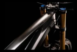 VTT Tout-Suspendu Cube Two15 HPC SLT Sram X01 2022 -VÉLOS ÉLECTRIQUES Soldes VTT Tout Suspendu Cube Two15 HPC SLT Sram X01 DH 7V 29 Gris Carbon 2022 2