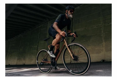 BMC Roadmachine Two Sram Force ETap AXS Marron 2022 4 BMC Roadmachine Two Sram Force ETap AXS Marron 2022 – Image 2