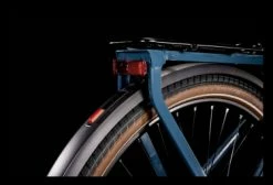 Vélo De Ville Électrique Cube Kathmandu Hybrid One 500 Trapeze -VÉLOS ÉLECTRIQUES Soldes Velo de Ville Electrique Cube Kathmandu Hybrid One 500 Trapeze Shimano Deore 10V 500 Wh 700 mm Bleu Teal 2022 6