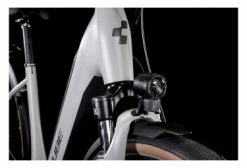 Vélo De Ville Électrique Cube Supreme Hybrid One 500 Easy Gris -VÉLOS ÉLECTRIQUES Soldes Velo de Ville Electrique Cube Supreme Hybrid One 500 Easy Entry Shimano Nexus 7V 500 Wh 700 mm Gris Lunar 2022 6