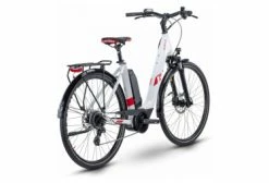 R-raymon R Raymon CityRay E 1.0 Shimano Altus 8V Blanc 2022 -VÉLOS ÉLECTRIQUES Soldes Velo de Ville Electrique R Raymon CityRay E 1.0 Shimano Altus 8V 500 Wh 700 mm Blanc 2022 2